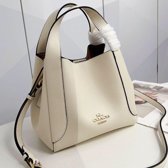 Auth COACH Hadley Hobo 21 Cream Leather - Tote Bag